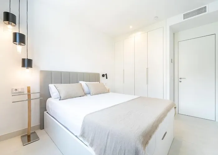 דירה Higueronrentals Majestic Alboran